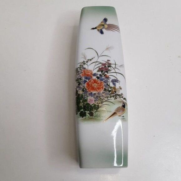 Vintage Toyo Botan Japan Porcelain Green Flower Flying Bird Motif Vase - Picture 10 of 10